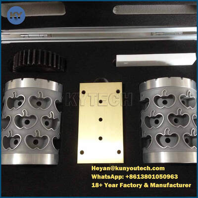 品質  Paintball Herbal Capsule Maker Softgel Die Roll Tooling With Al Injection Wedge 工場