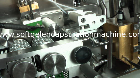 柔らかいカプセルの自動生産ラインのための専門のペイントボールのカプセル封入機械