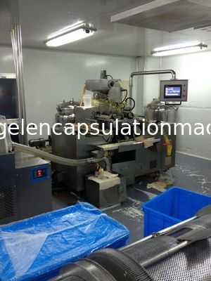 魚油SoftgelのためのPharmaceuticalCapsuleメーカー機械120000 PC/H