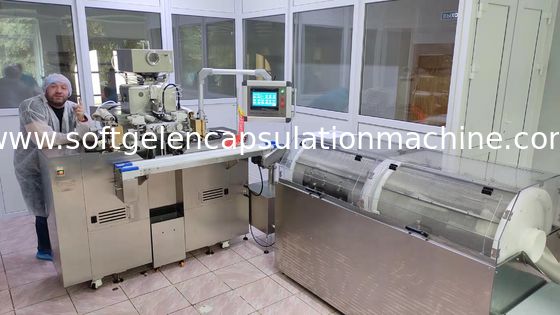 容易ペイントボールのSoftgelのカプセルのカプセル封入機械7000-30000pcs/Hを作動させなさい